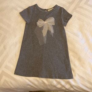 Girls dress with bow. Size 5-6